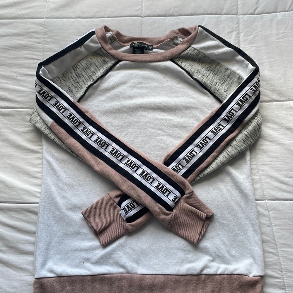 LOVE Sweatshirt